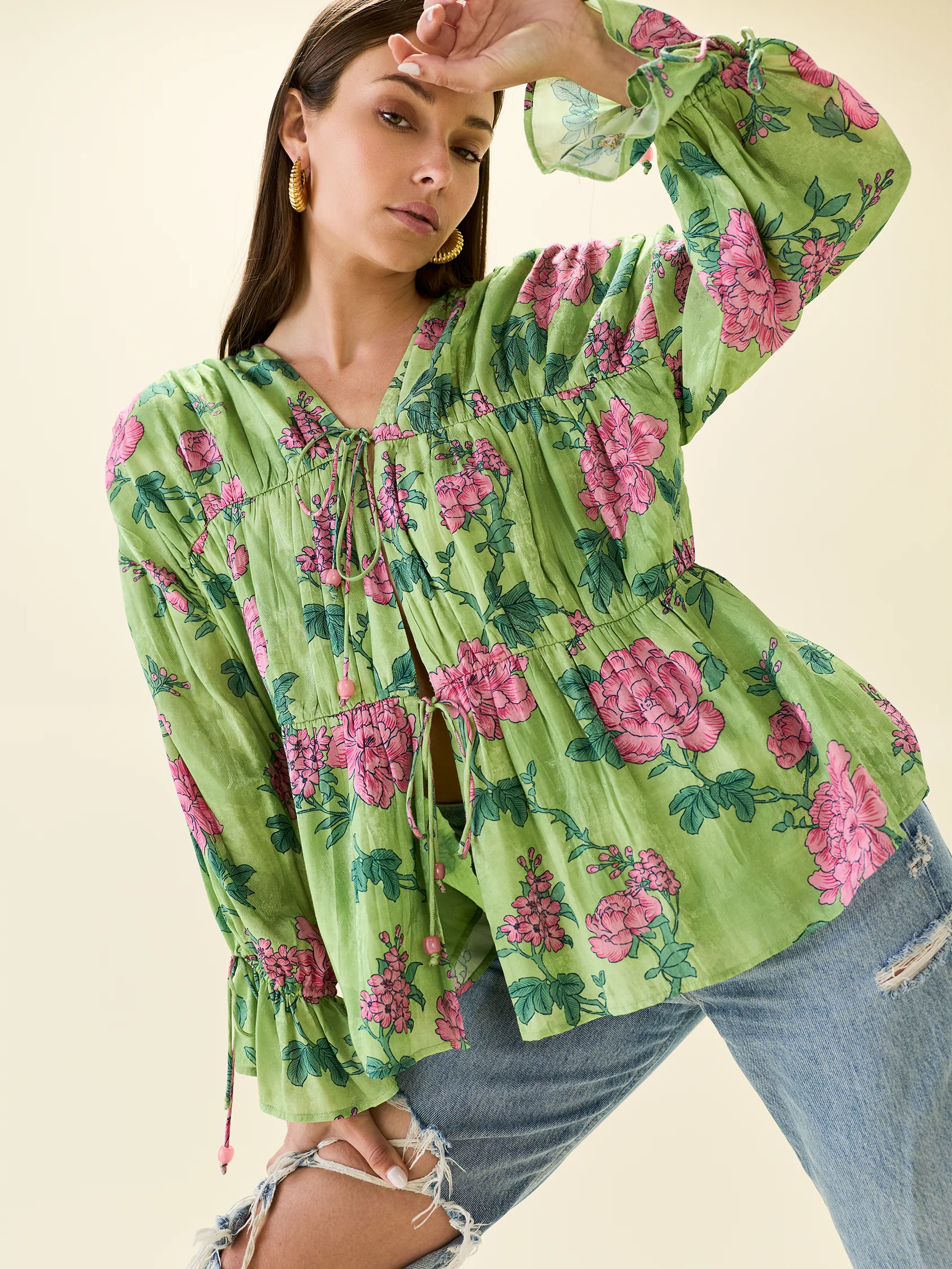 Tops & Outerwear